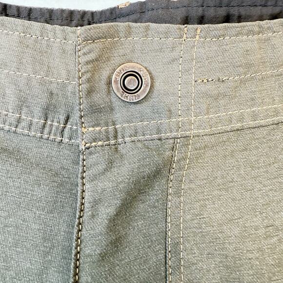 Kuhl Mens SIZE 42 Amphibia Quick Dry Shorts Style # 5129 Dark Gray/Green Khaki - Picture 11 of 11